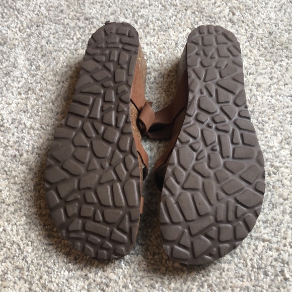 Italian leather contoured sandals. Womens 10, EU 41. - Picture 5 of 8